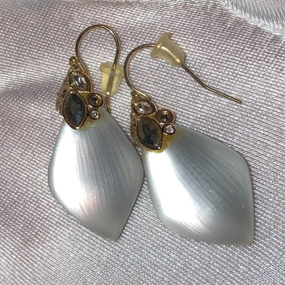 New Alexis Bittar White Silver Lucite & Crystal Drop Earrings